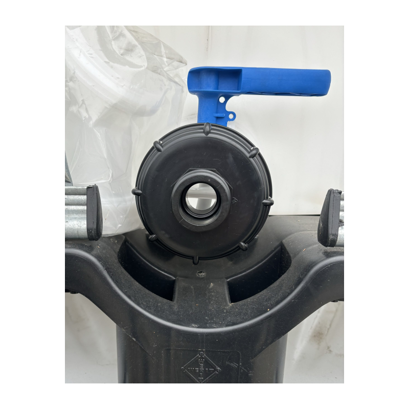 IBC Tartály tartozék , szűkítő adapter , DN80 , 3"-ról 1"-ra vagy 3/4"-ra,1/2"-ra,5/4"-ra Többféle